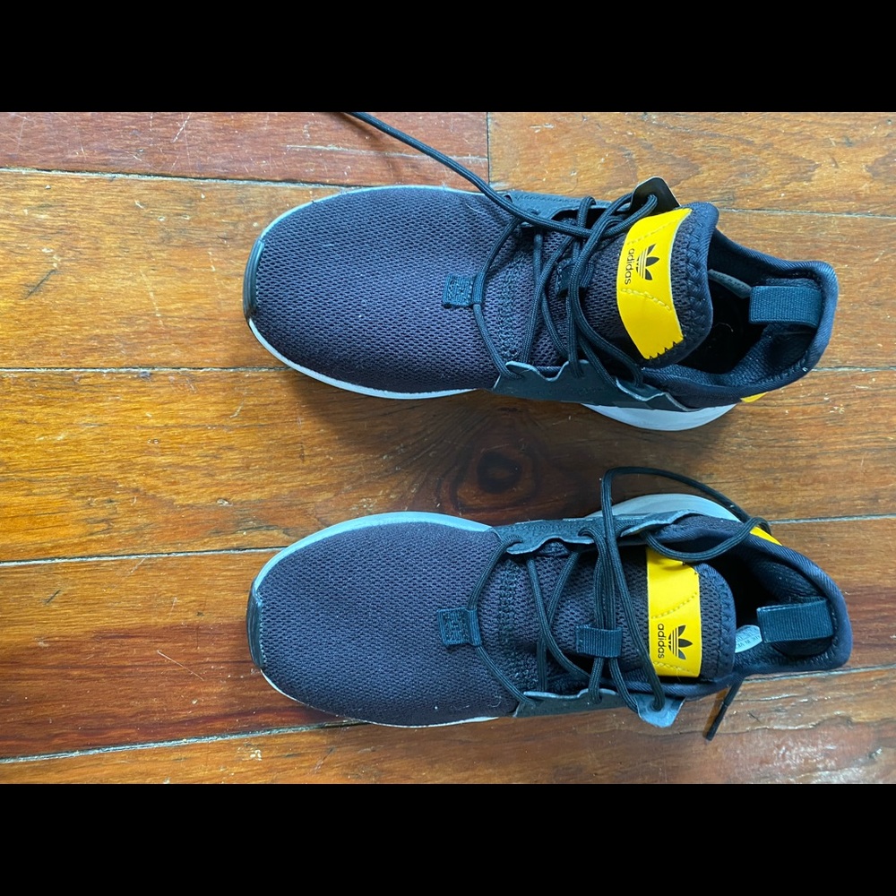Adidas sneakers good condition